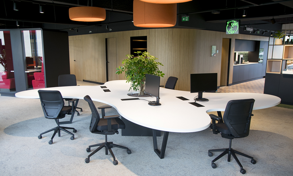 Faites souffler un vent d'air frais dans votre vie au bureau grâce à nos cinq conseils  image